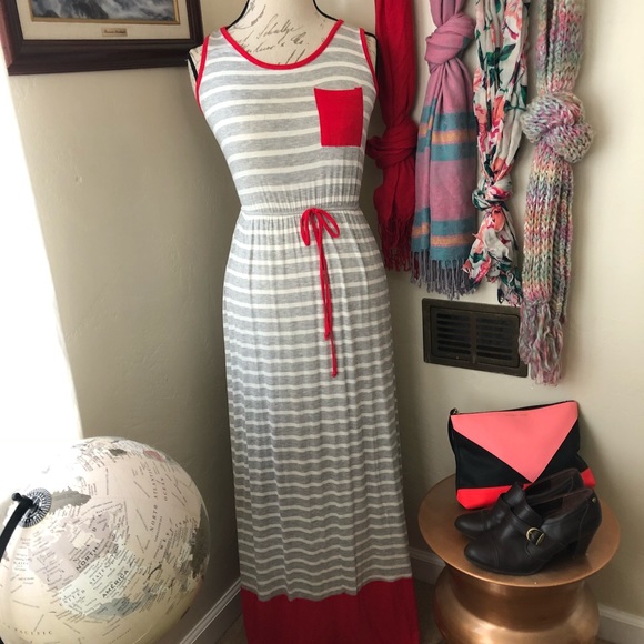 Dresses & Skirts - Striped Maxi Dress